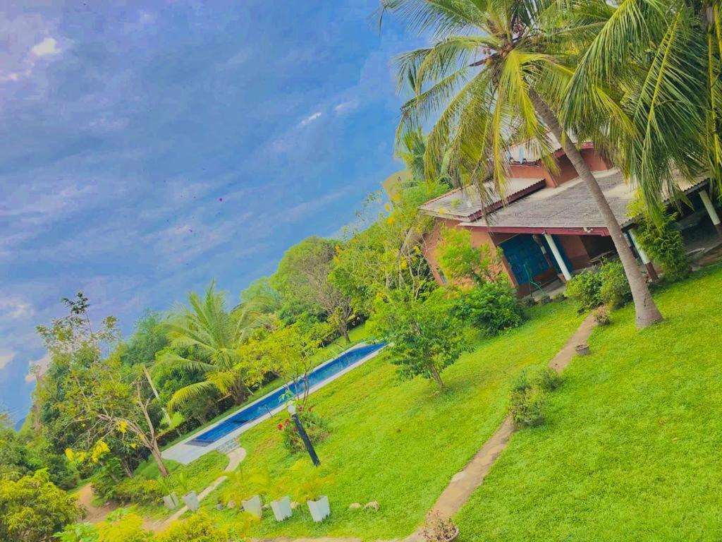 Serenity Lake Resort Yala Tissamaharama Eksteriør billede