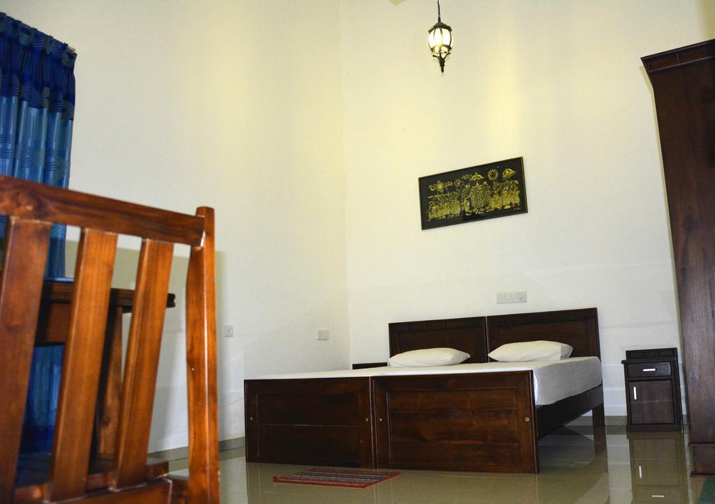 Serenity Lake Resort Yala Tissamaharama Eksteriør billede