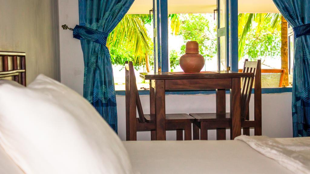 Serenity Lake Resort Yala Tissamaharama Eksteriør billede