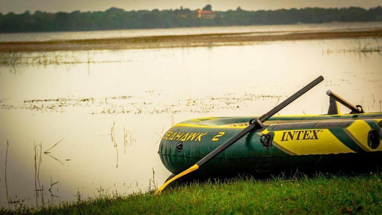 Serenity Lake Resort Yala Tissamaharama Eksteriør billede